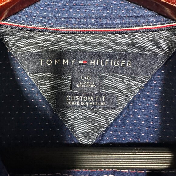 Tommy HIlfiger Shirt Mens Large Blue Dot Button Down Custom Fit Pocket Hem Logo - Picture 6 of 9